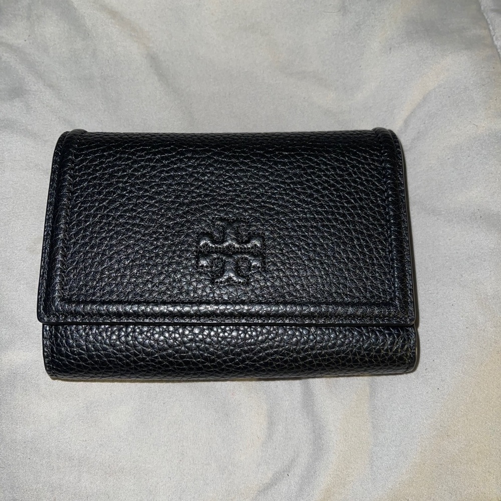 Tory Burch Thea Medium Flap Wallet